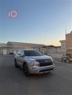 ميتسوبيشي اوتلاندر